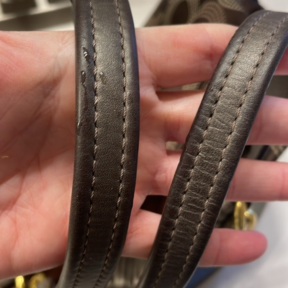 Beautiful Chocolate Brown Coach Purse - Picture 17 of 17